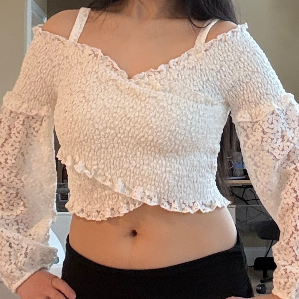 Zara lace off shoulder crop top smocked - Picture 4 of 4